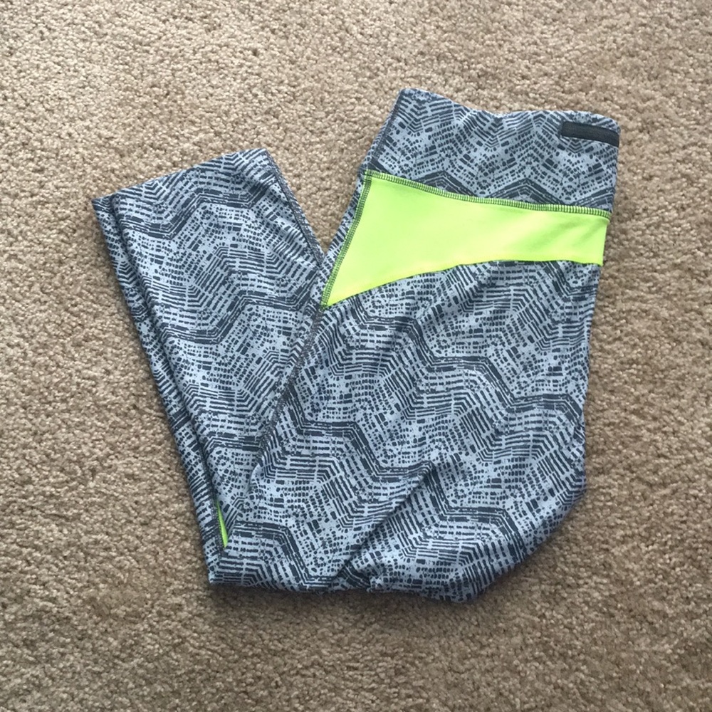 Nike crop Leggings
